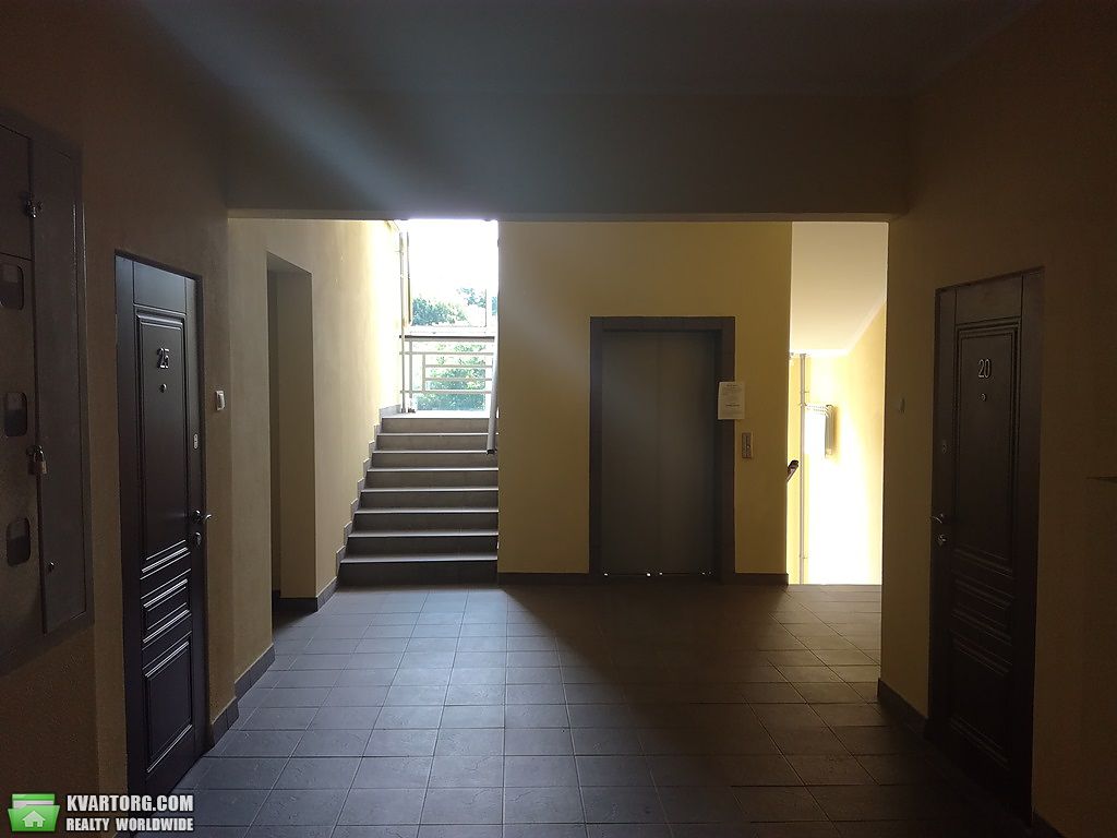Sell 3-room apartment. Киев, Соляная — photo 8
