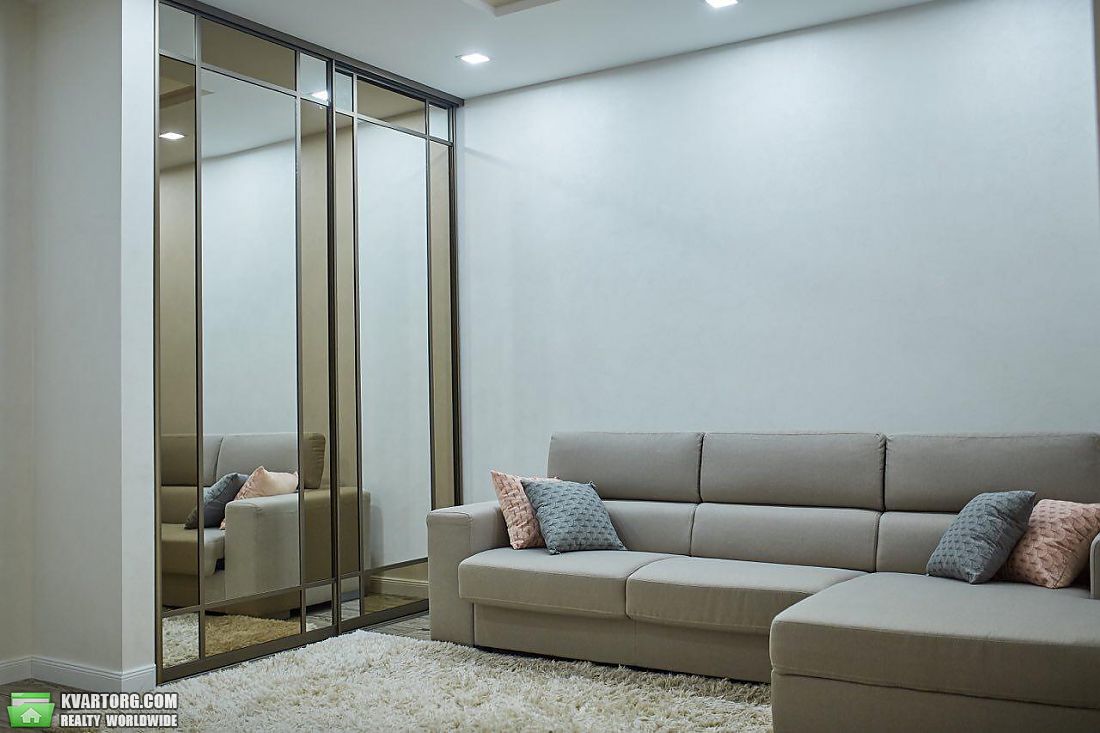 Rent out 1-room apartment. Одесса, Французский бульвар — photo 10