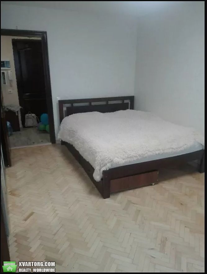 Rent out 2-room apartment. Киев, Проспект Науки — photo 4