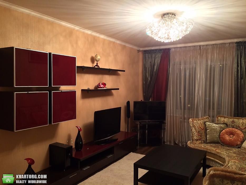 Sell 3-room apartment. Киев,  Лисковская — photo 1