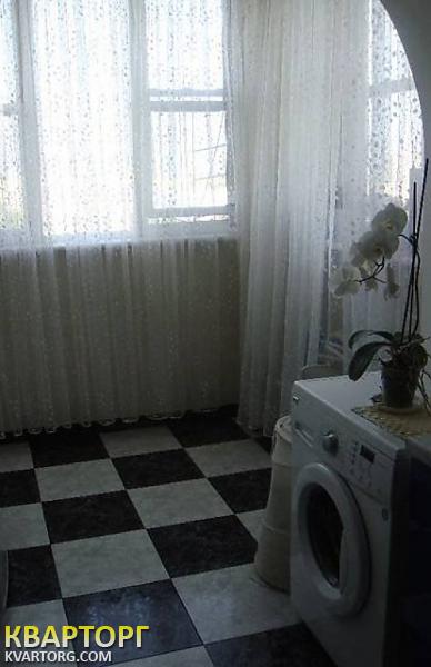 Sell 1-room apartment. Киев,  Салютная — photo 3