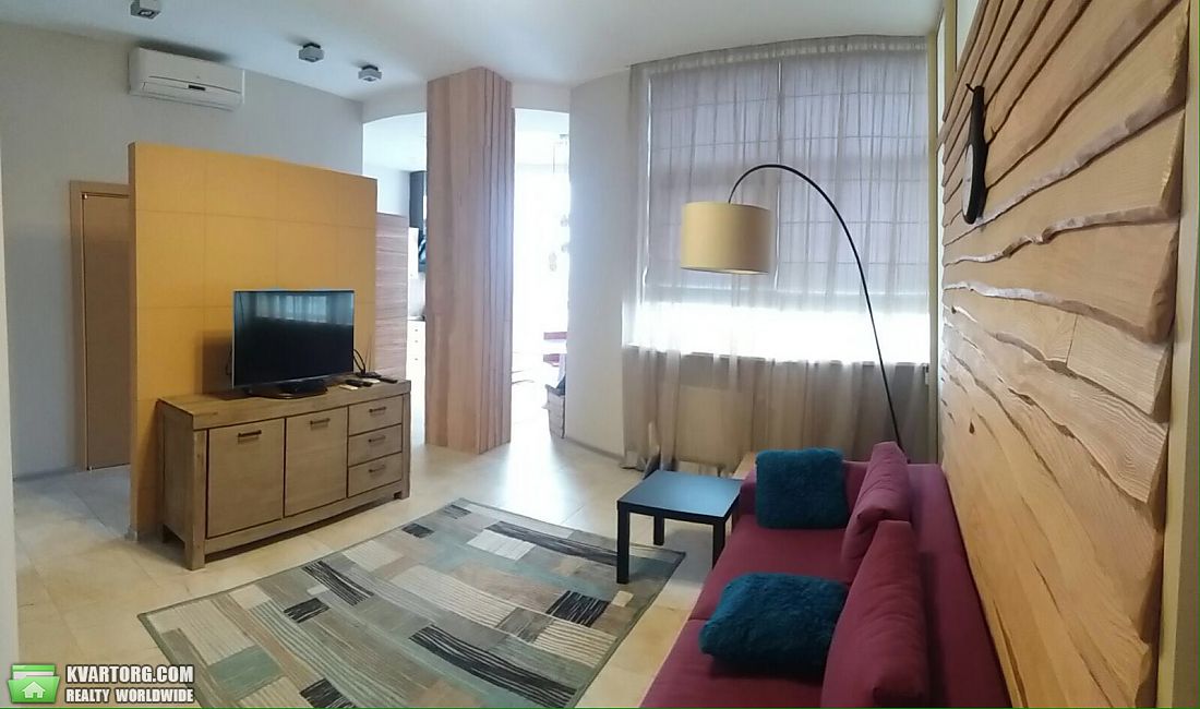 Rent out 3-room apartment. Днепропетровск, карла маркса — photo 1