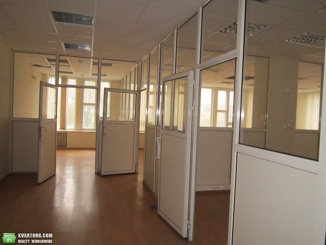 Rent out office. Киев,  Соломенская — photo 2