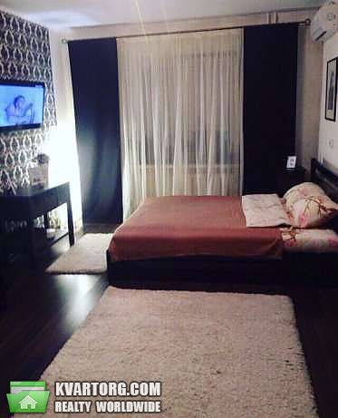 Rent out 1-room apartment. Киев,  Пчелки — photo 1