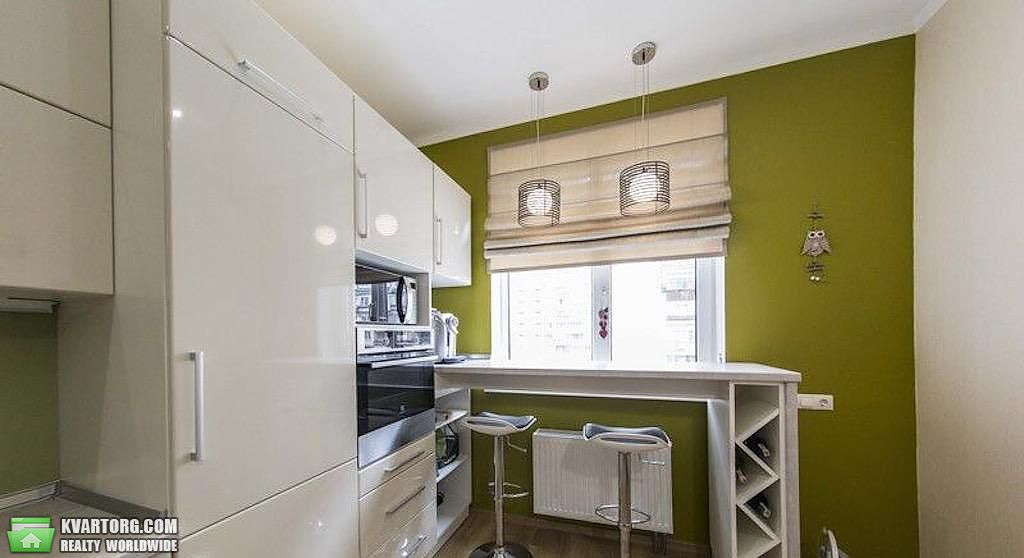 Rent out 2-room apartment. Киев,  Антоновича — photo 8