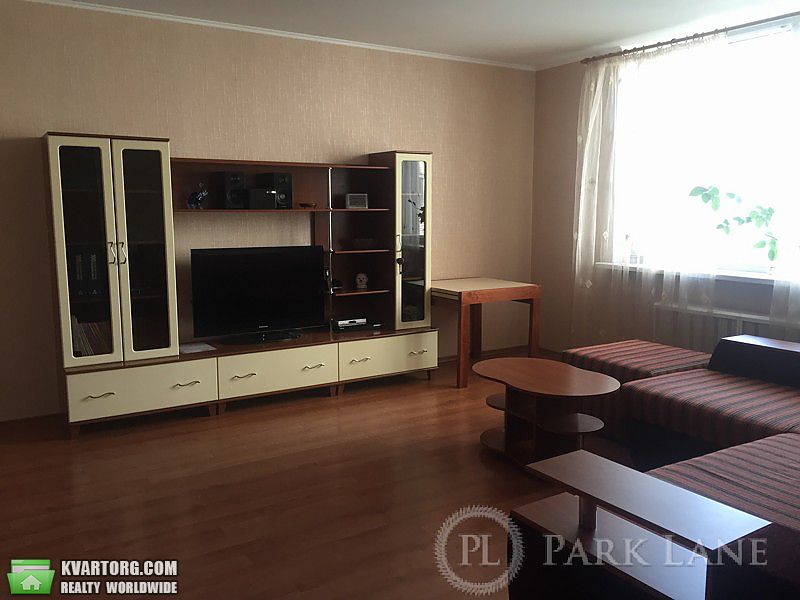 Sell 3-room apartment. Киев,  Бажана — photo 2