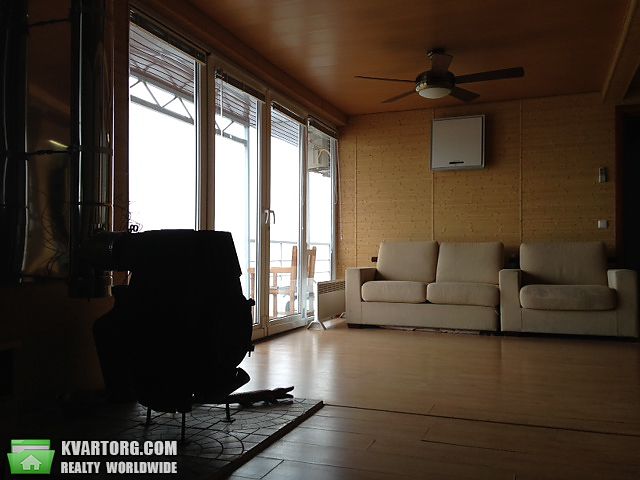 Rent out house. Киев,  Столичное шоссе — photo 1