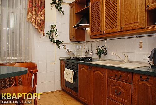Rent out 3-room apartment. Киев,  Артема — photo 6