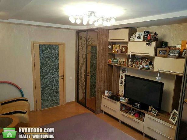 Rent out 2-room apartment. Киев,  Декабристов — photo 7