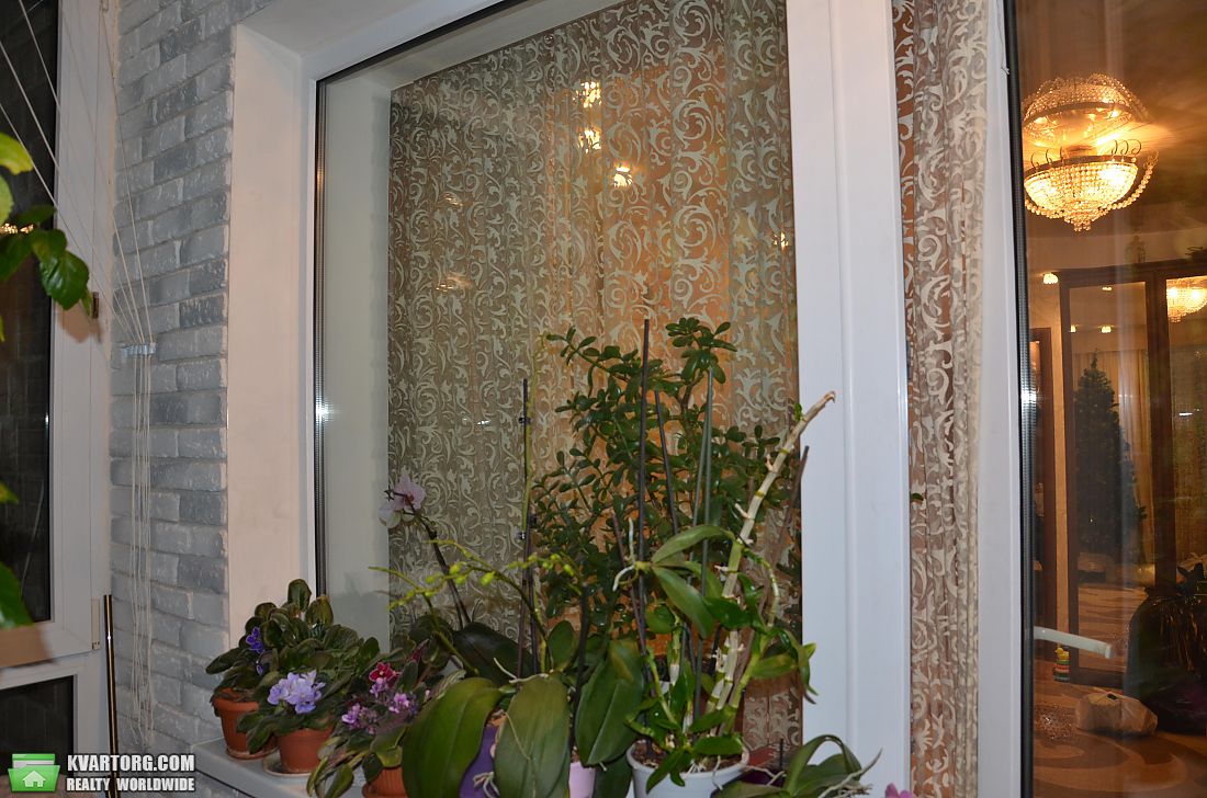 Rent out 2-room apartment. Киев,  Якира — photo 8