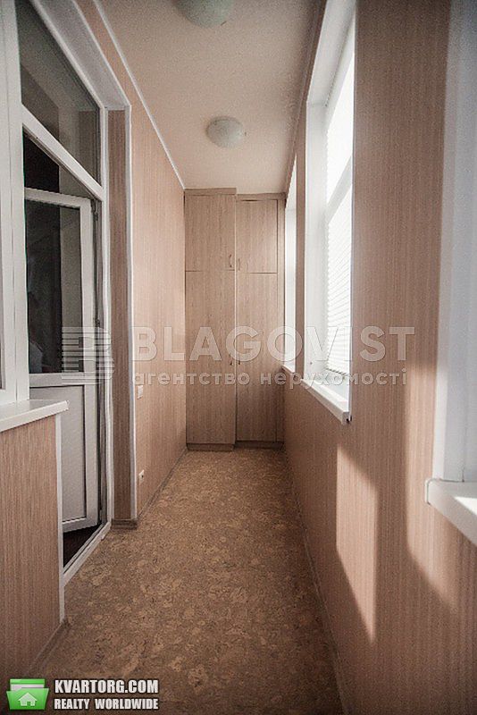 Rent out 2-room apartment. Киев,  Дружбы Народов бул — photo 10