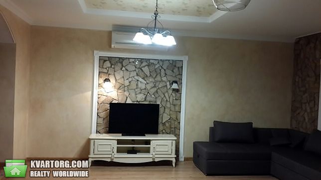 Rent out 1-room apartment. Киев,  Ломоносова — photo 4