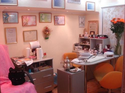 Sell shop. Киев, Шелковичная — photo 1