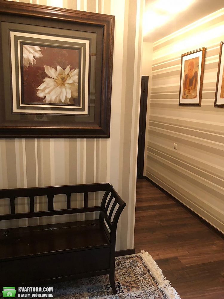 Rent out 2-room apartment. Киев, Замковецкая — photo 6