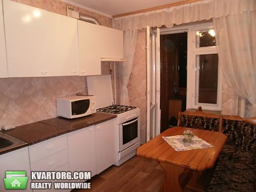 Rent out 2-room apartment. Киев, Ахматовой — photo 1