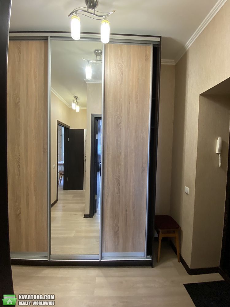 Rent out 1-room apartment. Киев, Пожарского — photo 8