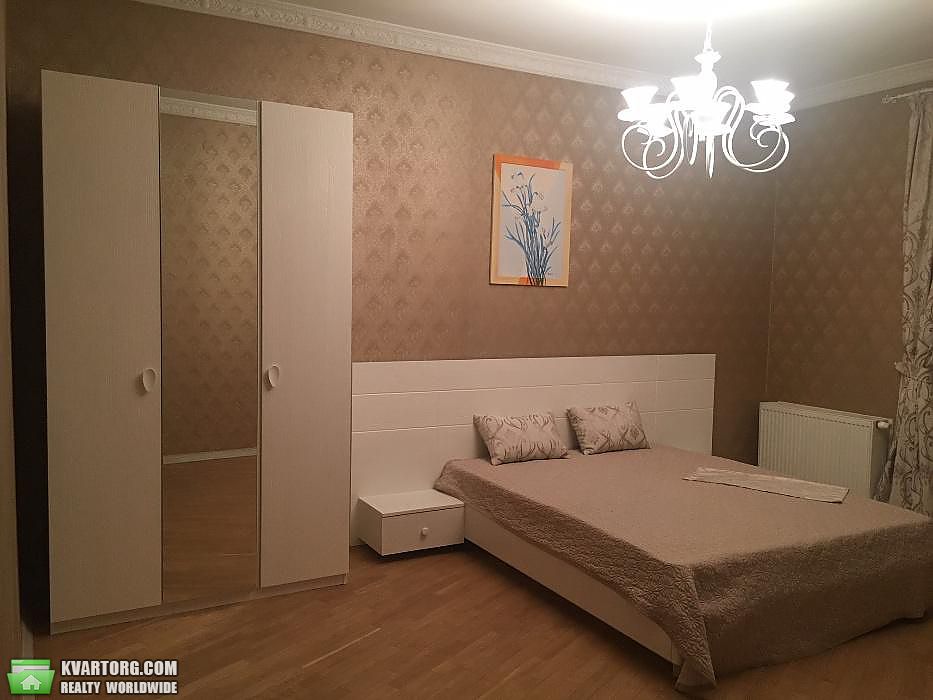 Rent out 1-room apartment. Киев,  Дмитриевская — photo 2