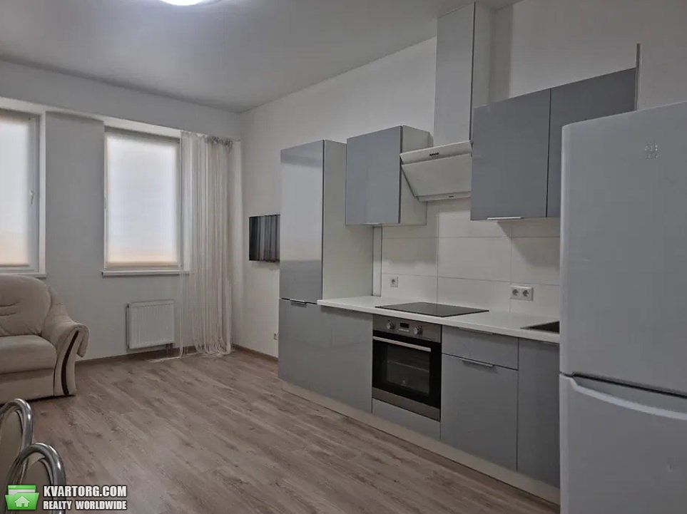 Rent out 1-room apartment. Киев,  Дружбы Народов бул — photo 1