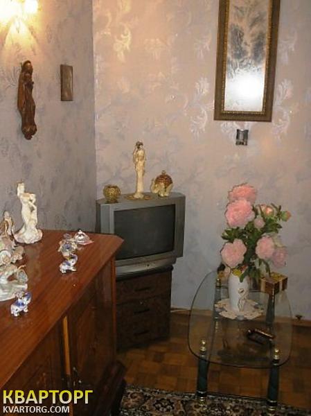 Sell 2-room apartment. Киев, Воссоединения пр — photo 8