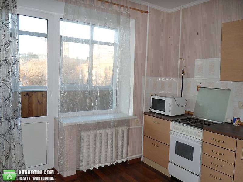 Rent out 2-room apartment. Киев,  Павловская — photo 5