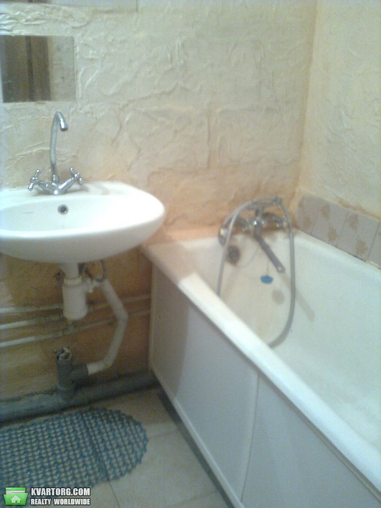 Rent out 1-room apartment. Киев,  Жмеринская — photo 5