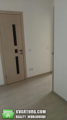 Rent out 1-room apartment. Киев,  Урловская — photo 1
