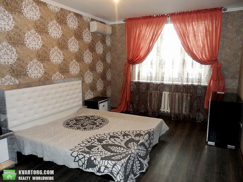 Sell 3-room apartment. Киев,  Срибнокильская — photo 1