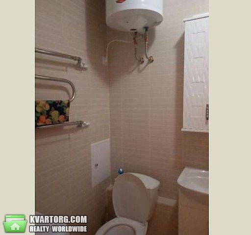 Rent out 1-room apartment. Киев,  Трутенко — photo 5
