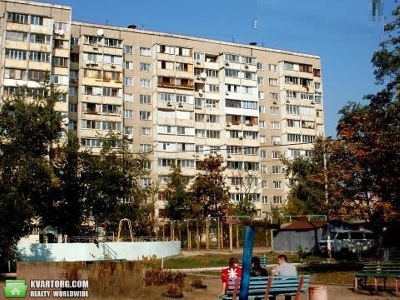 Sell 2-room apartment. Киев,  Героев Днепра — photo 2