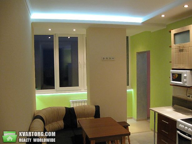 Rent out 1-room apartment. Киев,  Олевская — photo 3