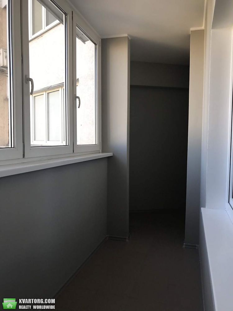 Sell 3-room apartment. Киев,  Срибнокильская — photo 3