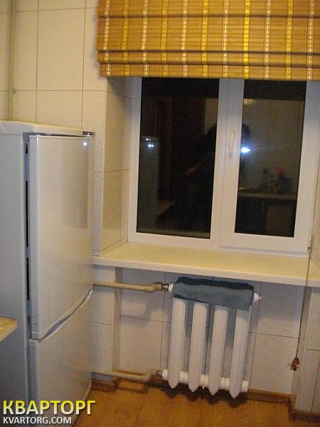 Sell 1-room apartment. Киев,  Зодчих — photo 4