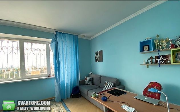 Sell 4-room apartment. Киев,  Мельникова — photo 4