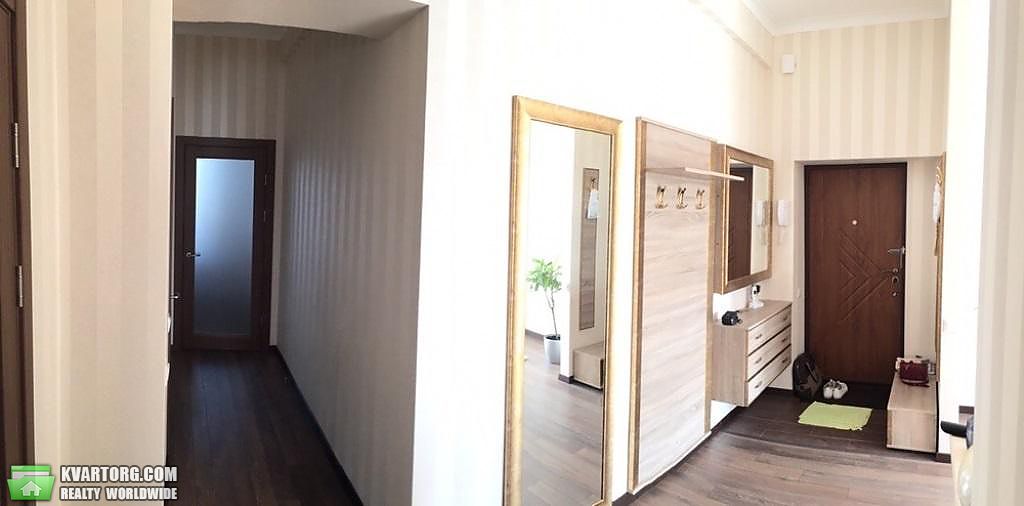 Rent out 2-room apartment. Киев, Деревлянская — photo 6