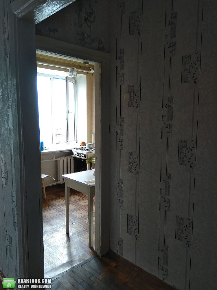 Rent out 1-room apartment. Киев,  Строителей — photo 2