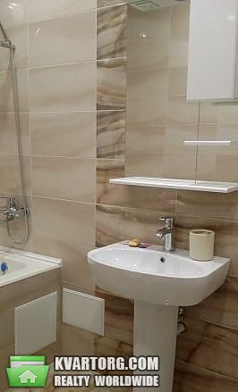 Rent out 2-room apartment. Киев,  Днепровская наб — photo 5
