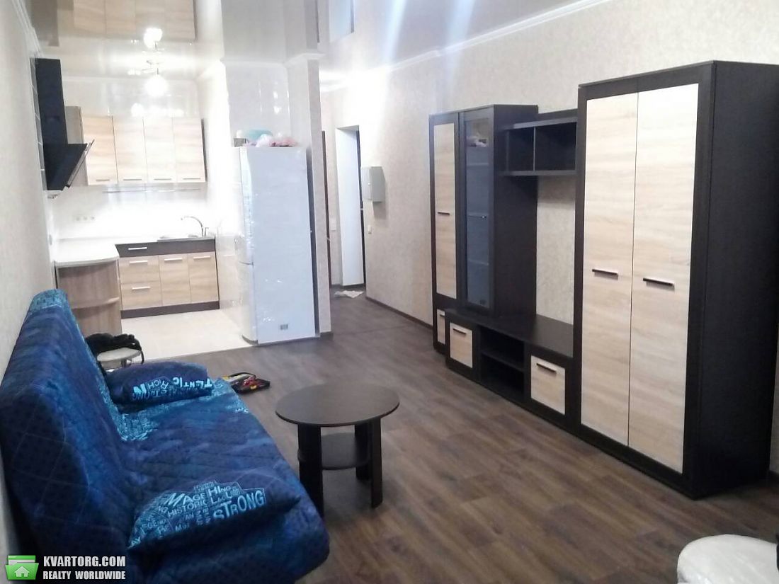Rent out 1-room apartment. Киев,  Теремковская — photo 1