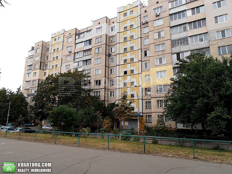 Sell 3-room apartment. Киев,  Маяковского пр-т — photo 1