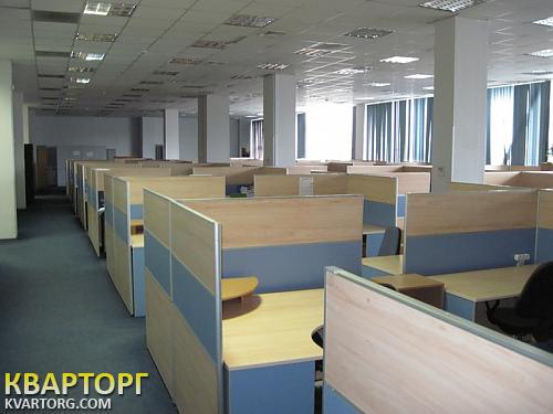Rent out office. Киев, Жилянская — photo 1