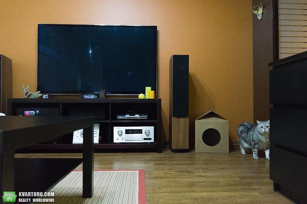 Rent out 2-room apartment. Киев,  Заньковецкой — photo 2