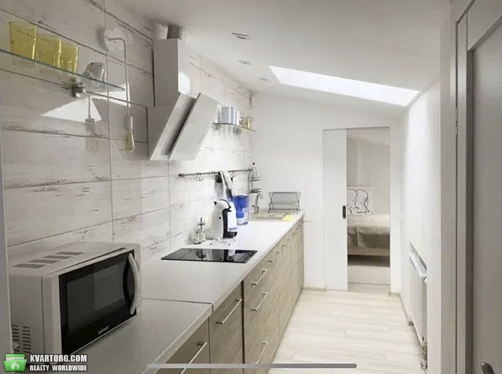 Rent out 2-room apartment. Львов, Грушевського — photo 6