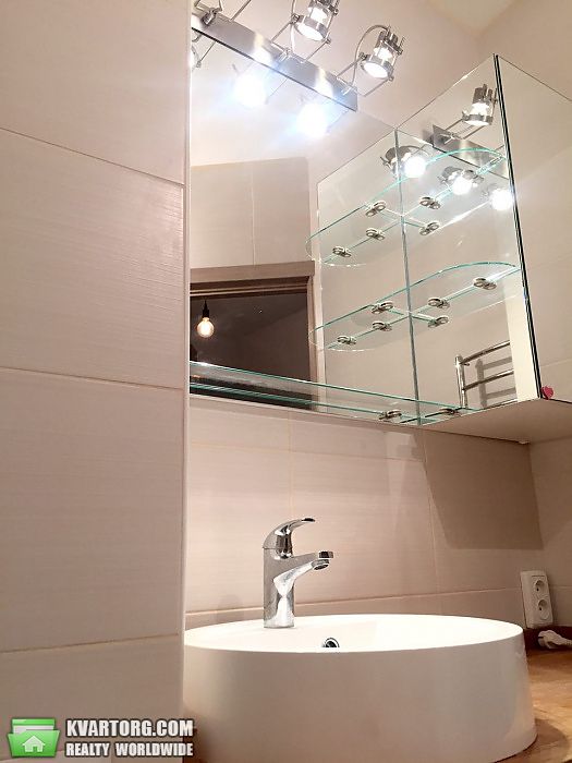 Rent out 1-room apartment. Киев,  Лебедева-Кумача — photo 5