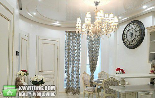 Rent out 2-room apartment. Киев,  Драгомирова — photo 4