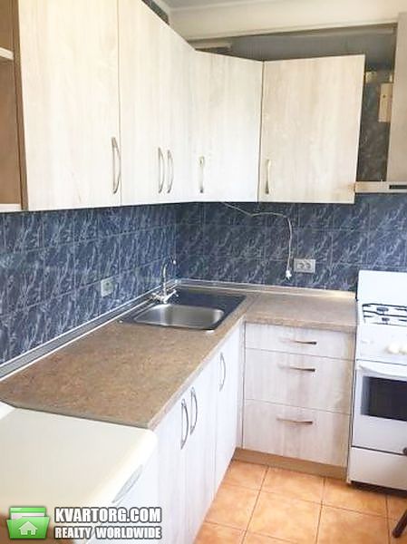Rent out 2-room apartment. Киев,  Воздухофлотский пр — photo 3
