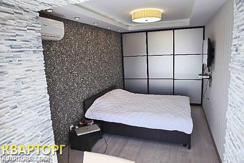 Rent out 2-room apartment. Киев, Леси Украинки бульв. — photo 9