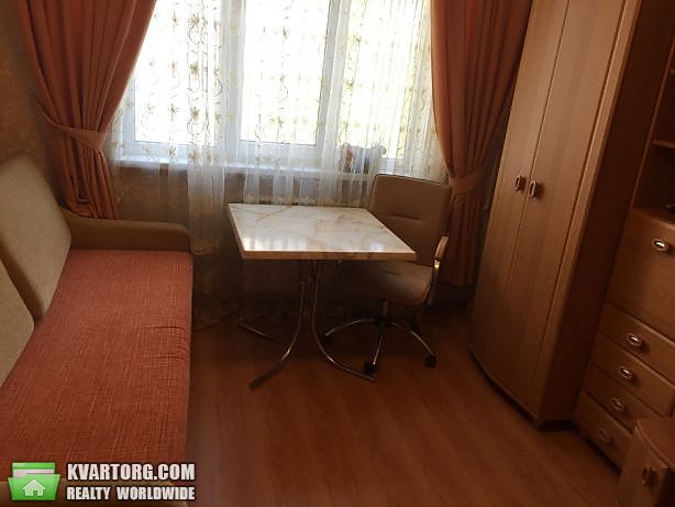 Rent out 3-room apartment. Киев,  Харьковское шоссе — photo 5