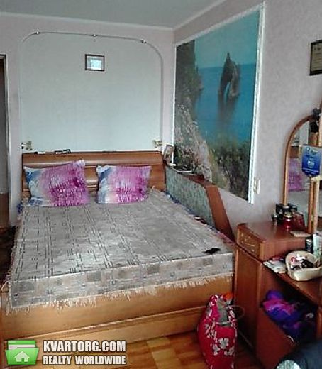 Sell 3-room apartment. Киев,  Радужная — photo 2