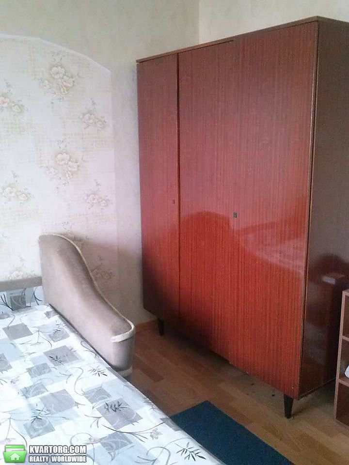 Rent out 2-room apartment. Киев,  Милославская — photo 7