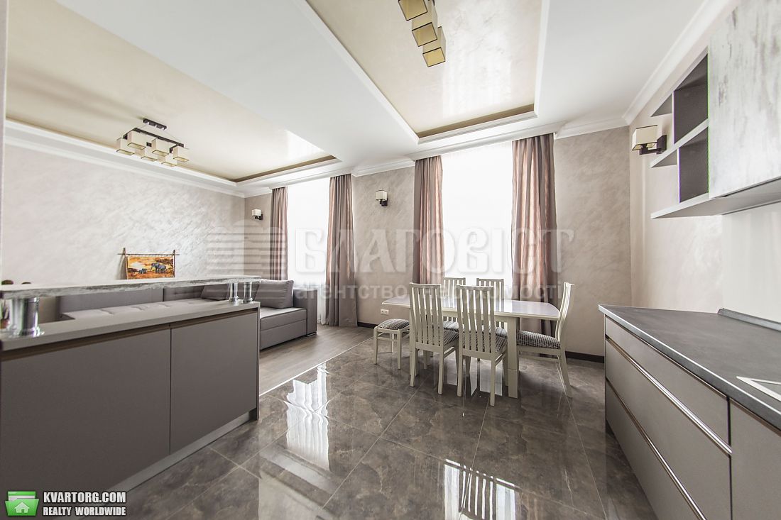 Rent out 3-room apartment. Киев,  Лабораторный пер — photo 3
