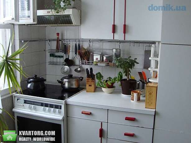 Rent out 2-room apartment. Киев,  Бальзака — photo 2